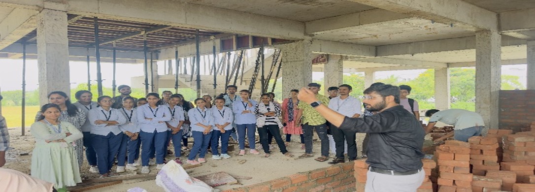 Expert Lecture on “Exploring the World of Construction