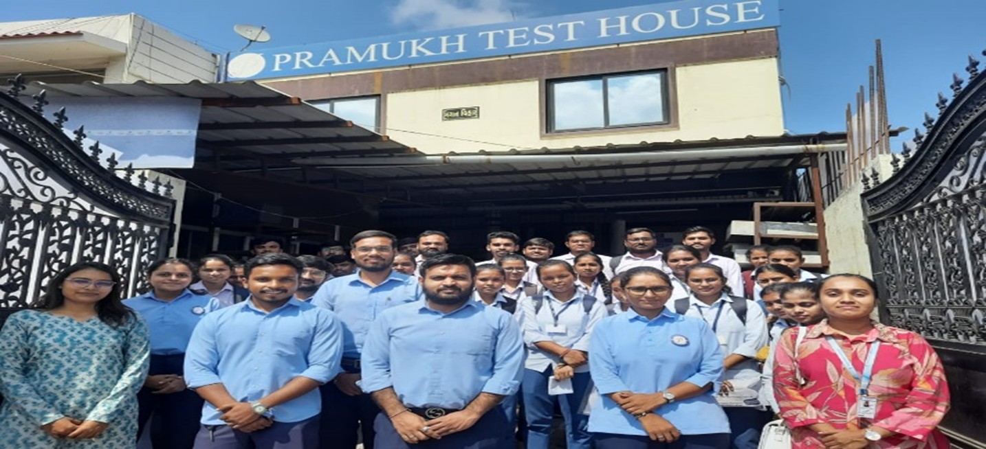 Education visit at Pramukh Laboratory House